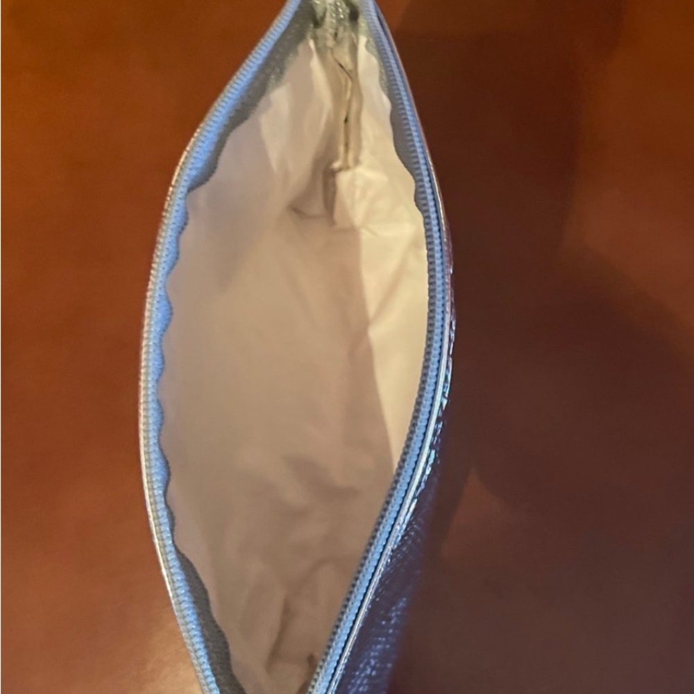 EUC Silver Foil Purse (3 pc set) - Picture 3 of 7